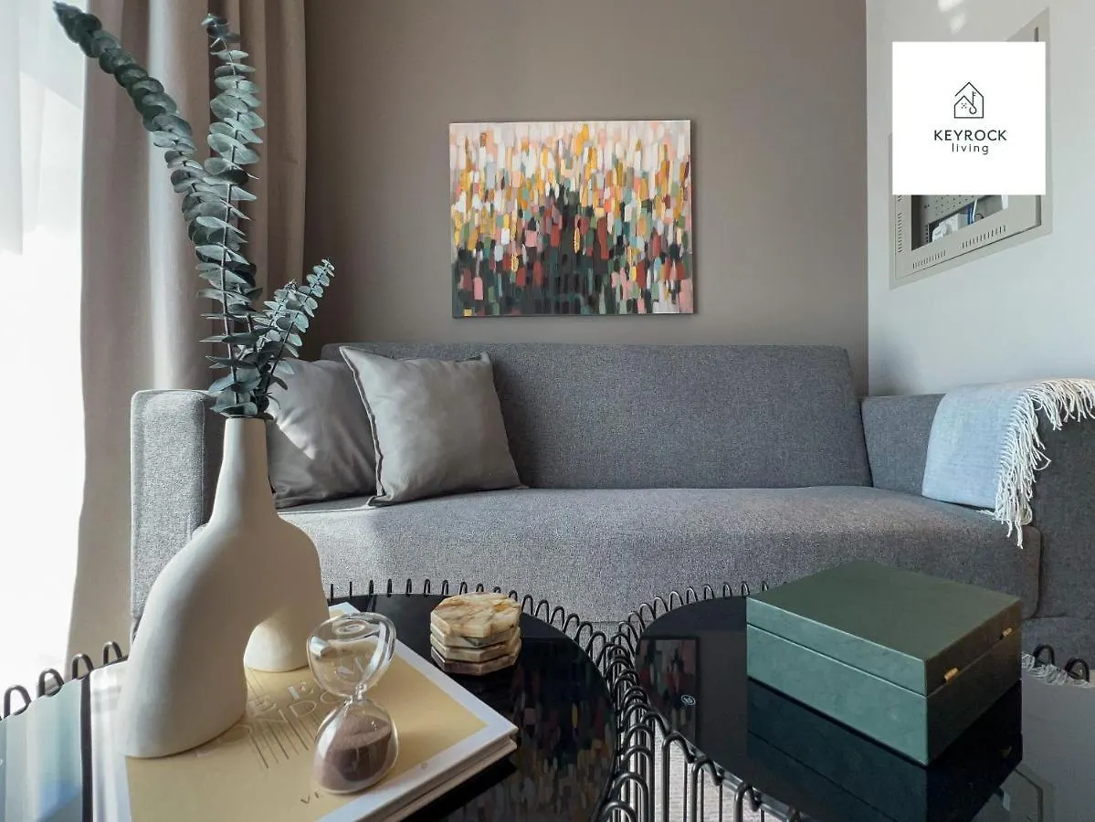 Keyrock Living - 1 Bedroom Apartments - Business Bay - Near Metro Station - Zada Tower Dubaï