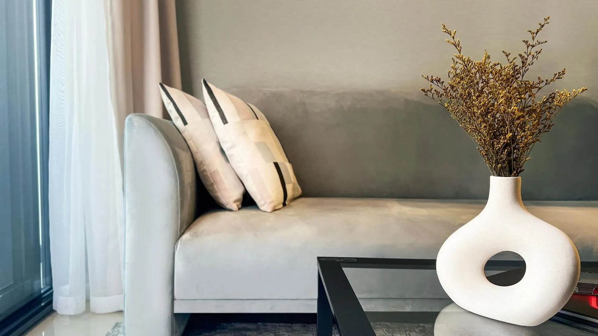 Keyrock Living - 1 Bedroom Apartments - Business Bay - Near Metro Station - Zada Tower Dubaï 0*,  Émirats arabes unis