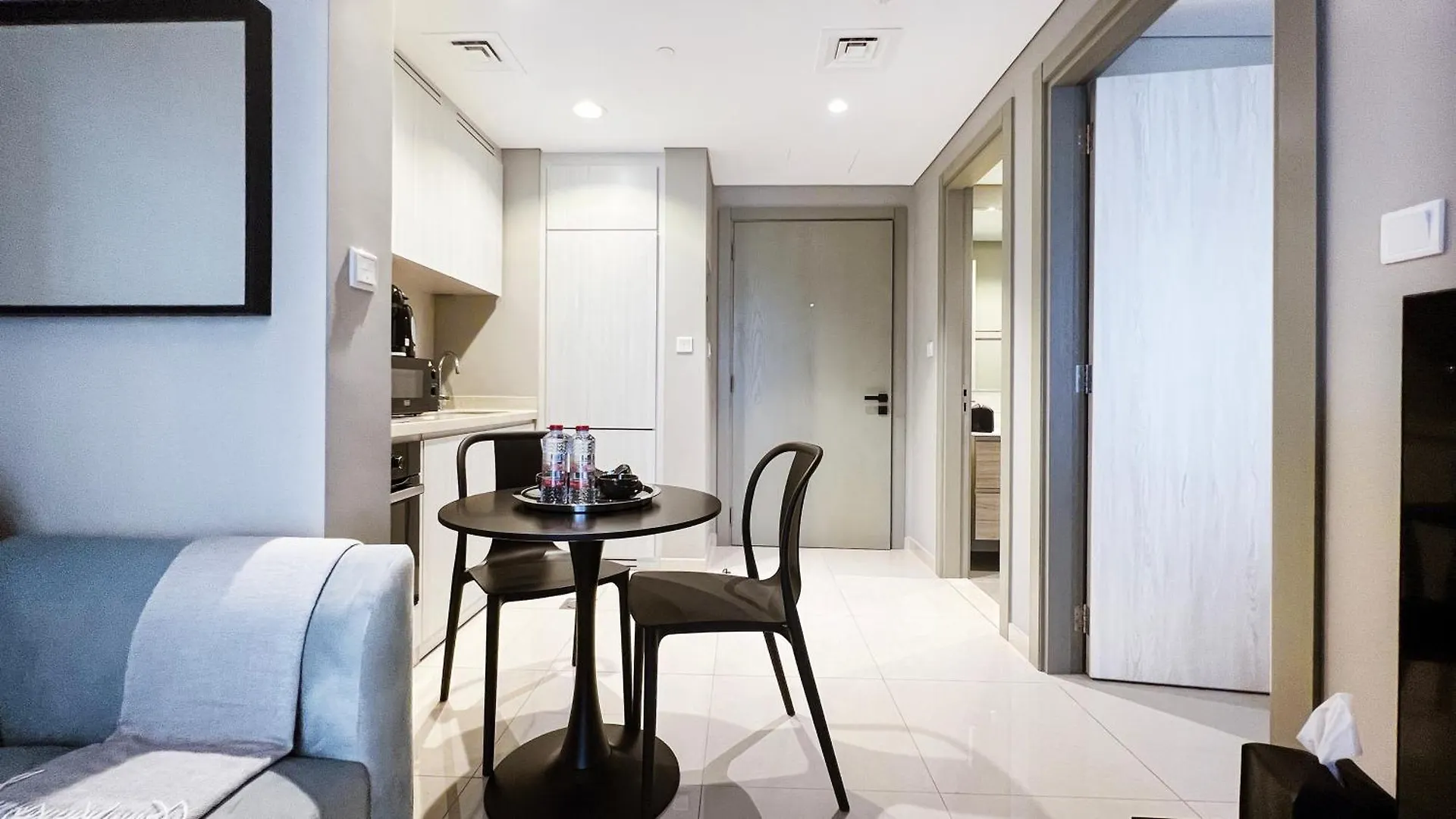 Keyrock Living - 1 Bedroom Apartments - Business Bay - Near Metro Station - Zada Tower Dubaï 0*,  Émirats arabes unis