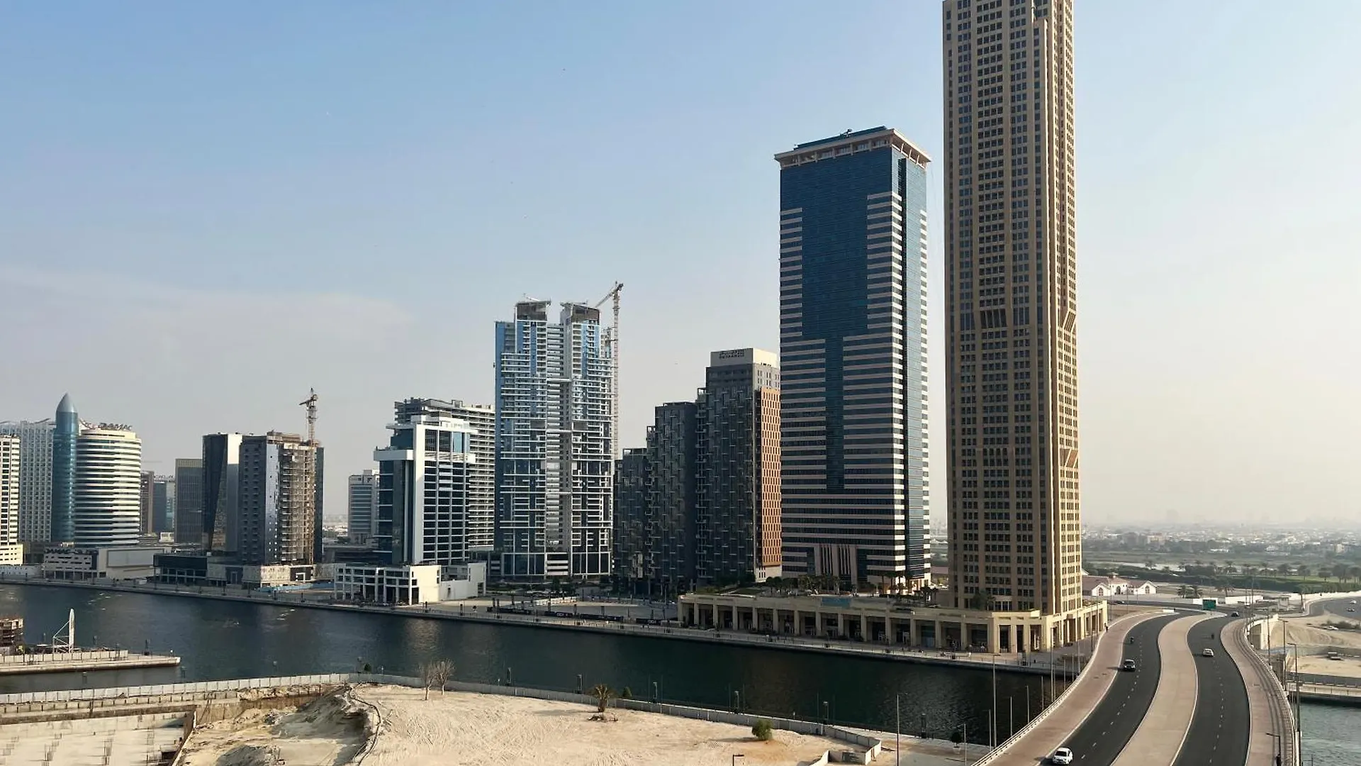 Keyrock Living - 1 Bedroom Apartments - Business Bay - Near Metro Station - Zada Tower Dubaï Émirats arabes unis